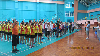 2013年羽毛球赛1.jpg