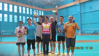 2013年羽毛球赛3.jpg